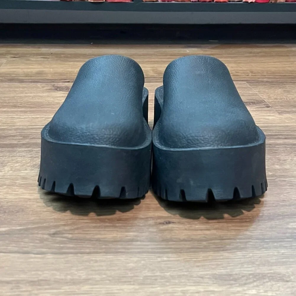 Jeffrey Campbell Black Chunky Platform Clogs - Picture 3 of 11